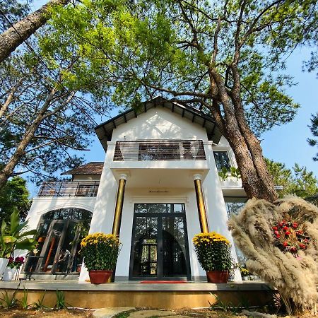 S'Nghe Homestay Mang Den Kon Von Kla Luaran gambar