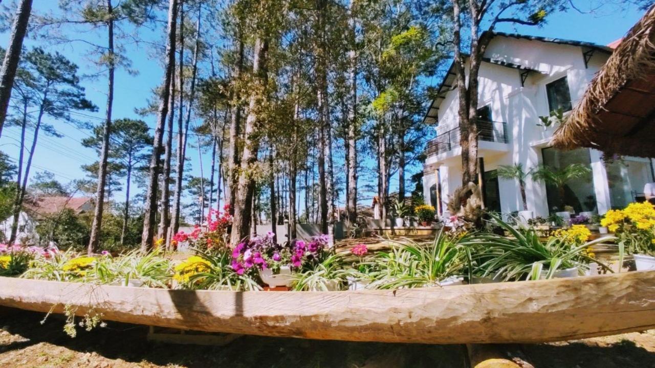 S'Nghe Homestay Mang Den Kon Von Kla Luaran gambar