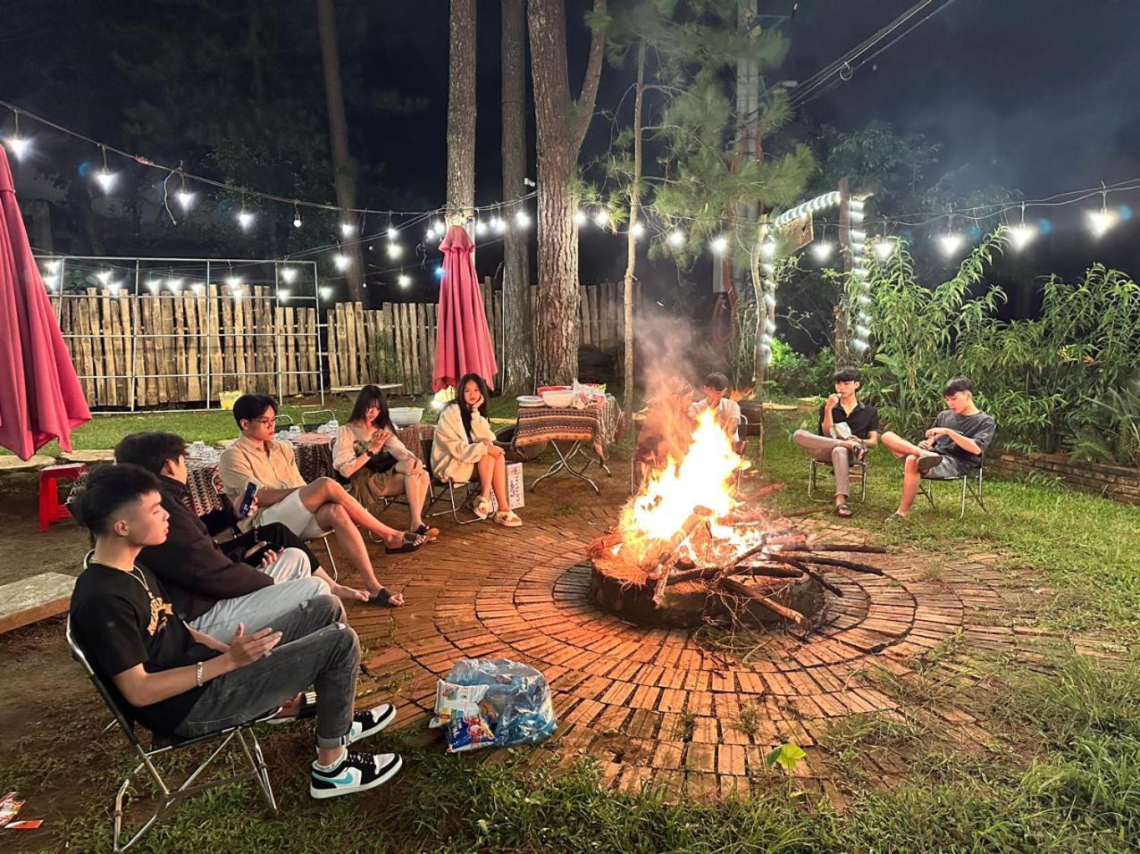 S'Nghe Homestay Mang Den Kon Von Kla Luaran gambar